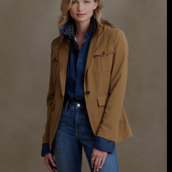 Banana Republic Factory Jackets & Blazers - Military Double Pocket Drapey Twill Blazer with Belt